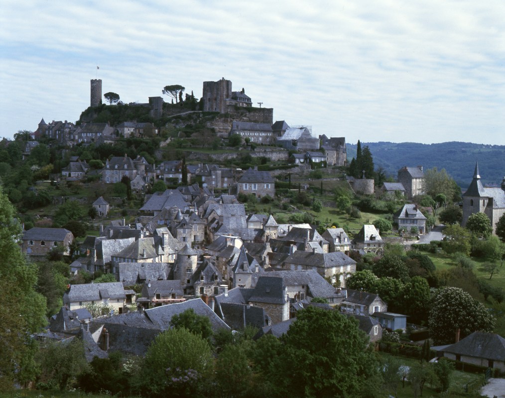 Château et village de Turenne (Corrèze)