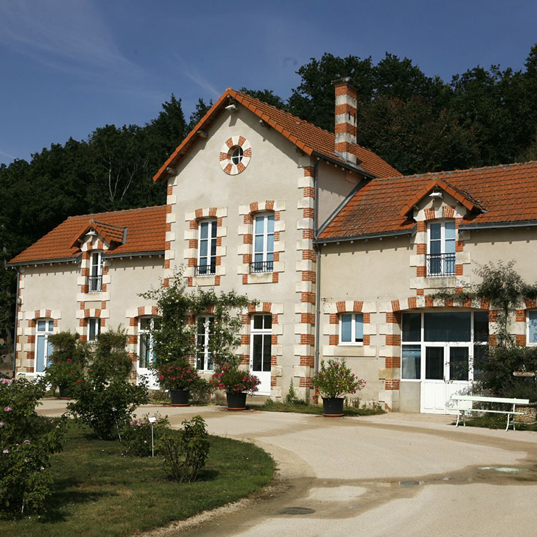 Miganloux-Beauvoir, Logement des haras du Deffend