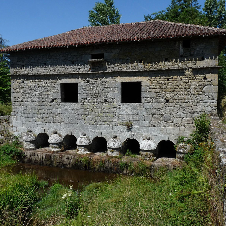 Le pont colombier de Veyrac