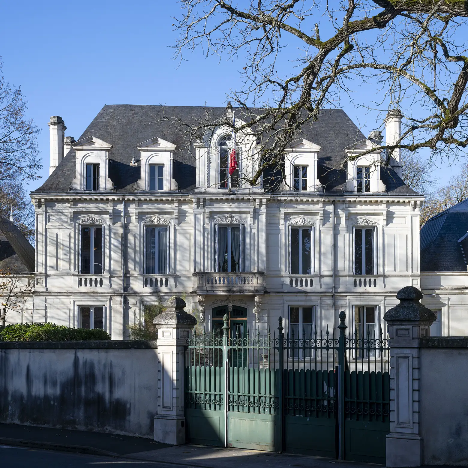 La sous-préfecture de Châtellerault, un siècle de travaux (1860-1972)